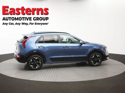 Used 2023 Kia Niro Wind w/ Wind Preserve Package FWD image 42