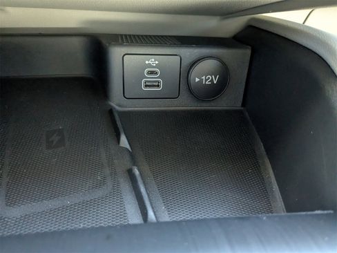 New 2026 Ford Escape SE w/ PHEV Premium Package image 24