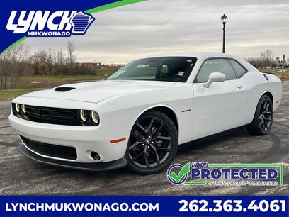 Used 2022 Dodge Challenger R/T w/ Blacktop Package