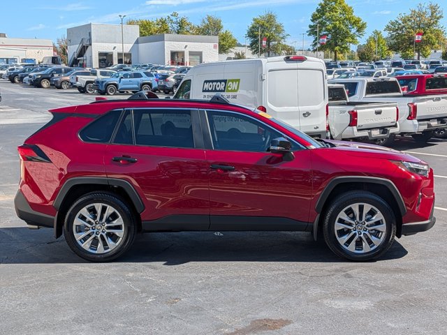 Used 2025 Toyota RAV4 XLE Premium AWD/4WD image 8