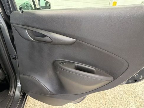 Used 2021 Chevrolet Spark LT image 22