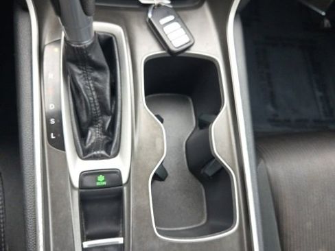 Used 2019 Honda Accord LX image 22