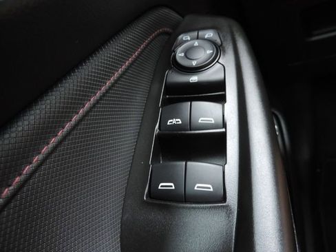 Used 2023 Chevrolet TrailBlazer RS w/ Sun and Liftgate Package image 28