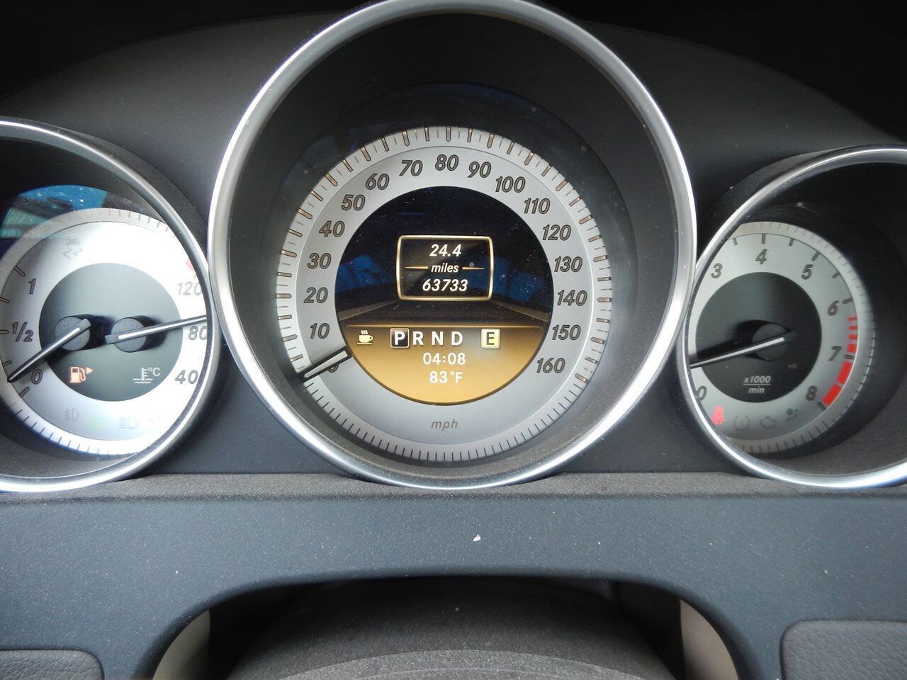 Used 2012 Mercedes-Benz C 250 Sedan image 3