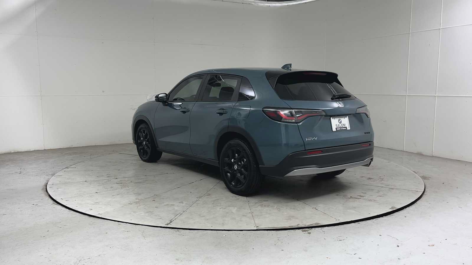 Used 2024 Honda HR-V Sport image 3