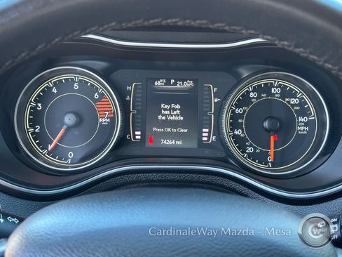 Used 2019 Jeep Cherokee Latitude Plus image 30