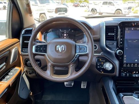 Used 2023 RAM 1500 Limited AWD/4WD image 4