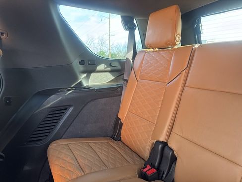 Used 2022 Cadillac Escalade Sport w/ Heavy-Duty Trailer Package image 46