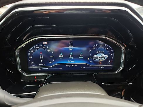 Used 2024 Chevrolet Silverado 1500 RST w/ Z71 Off-Road Package image 29