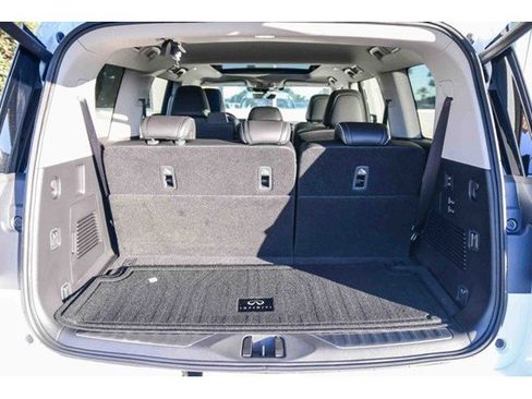 New 2026 INFINITI QX80 Luxe w/ Cargo Package image 25