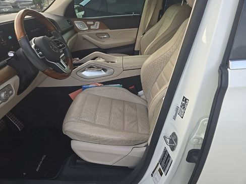 Used 2020 Mercedes-Benz GLS 580 4MATIC image 10