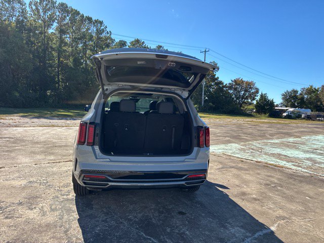 Used 2023 Kia Sorento EX w/ Panoramic Sunroof Package FWD image 18