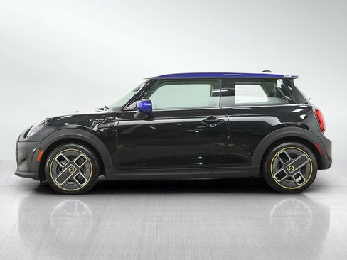 Used 2024 MINI Cooper SE FWD image 2