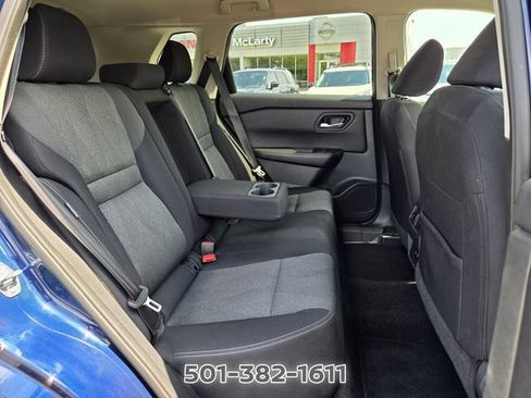 Used 2025 Nissan Rogue SV FWD image 20