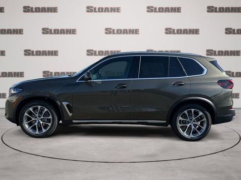 New 2026 BMW X5 xDrive40i AWD/4WD image 2