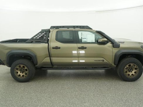 New 2025 Toyota Tacoma Trailhunter AWD/4WD image 21