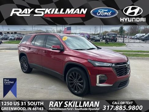 Used 2023 Chevrolet Traverse RS w/ LPO, Floor Liner Package AWD/4WD image 1