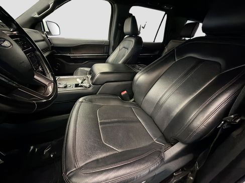 Used 2021 Ford Expedition Limited RWD image 11