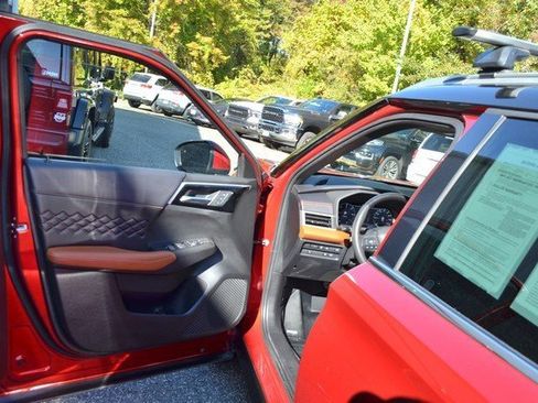 Used 2023 Mitsubishi Outlander SEL image 15