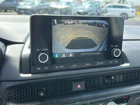 Used 2023 Honda CR-V EX image 17