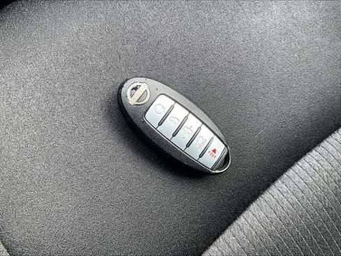 Certified 2023 Nissan Altima 2.5 SV image 28