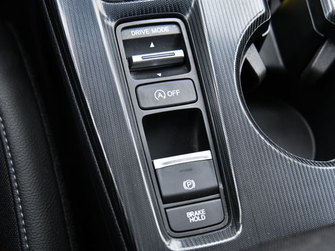 Used 2025 Honda Civic Sport image 25