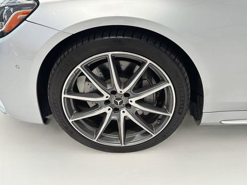 Used 2018 Mercedes-Benz S 560 4MATIC Sedan image 28