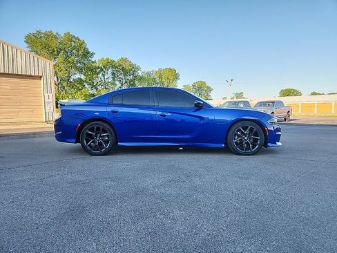 Used 2022 Dodge Charger R/T w/ Blacktop Package RWD image 4