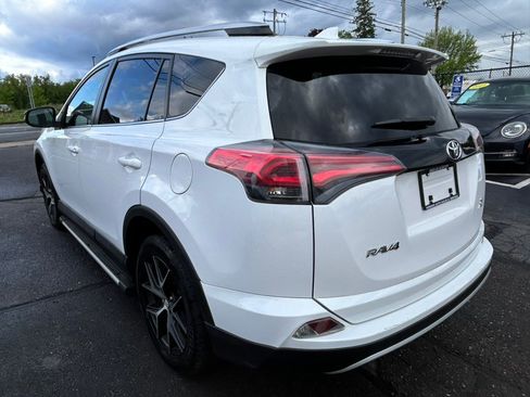 Used 2016 Toyota RAV4 SE AWD/4WD image 7