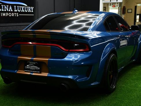 Used 2022 Dodge Charger SRT Hellcat RWD image 15