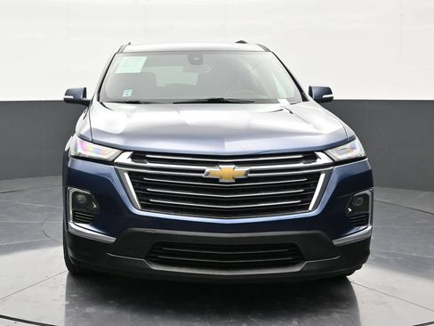 Used 2023 Chevrolet Traverse LT FWD image 8