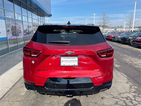 Certified 2024 Chevrolet Blazer RS w/ Enhanced Convenience Package image 32