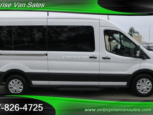 Used 2023 Ford Transit 350 XLT RWD image 3