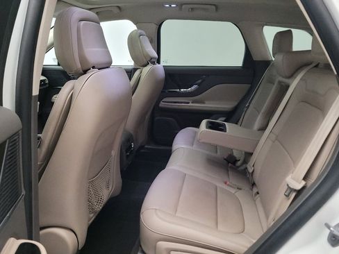 Used 2022 Lincoln Corsair Reserve w/ Equipment Group 201A FWD image 18