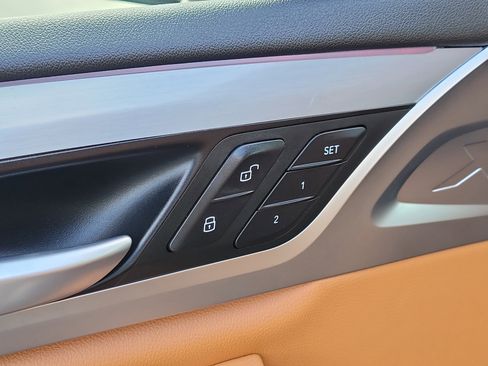 Used 2023 BMW X3 sDrive30i w/ Premium Package image 19