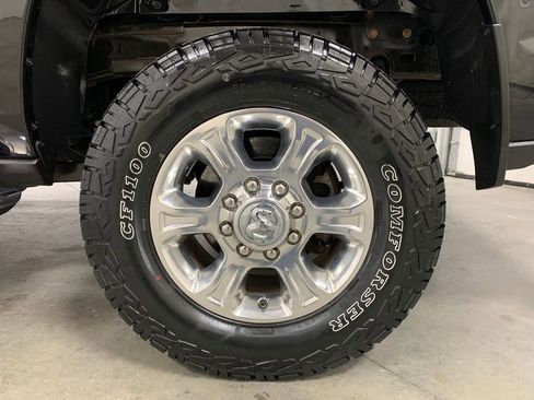 Used 2022 RAM 2500 Big Horn w/ Level C Equiment Group image 5