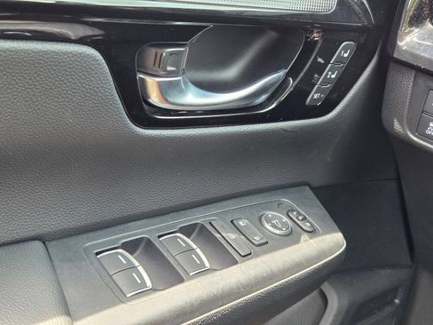 Used 2025 Honda CR-V EX-L image 33