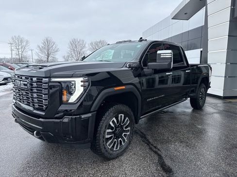 New 2026 GMC Sierra 3500 Denali Ultimate image 3