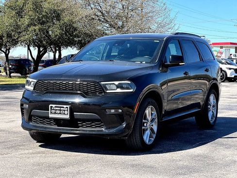 Used 2023 Dodge Durango GT image 4