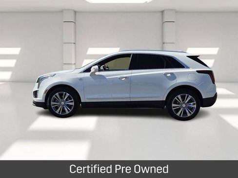 Certified 2025 Cadillac XT5 Premium Luxury image 2