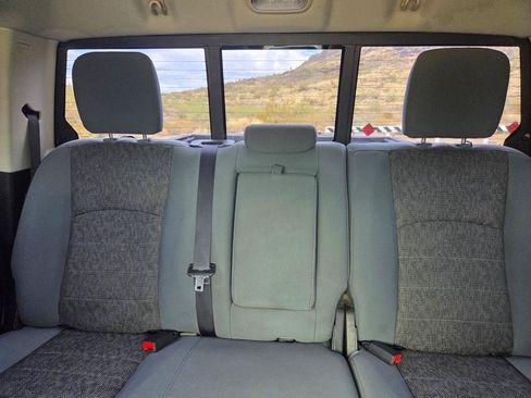 Used 2017 RAM 1500 Big Horn RWD image 25