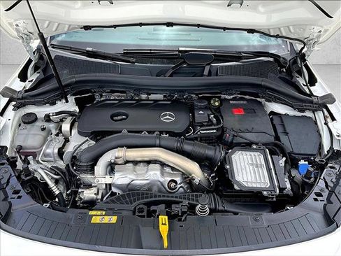 Used 2026 Mercedes-Benz GLA 250 image 11
