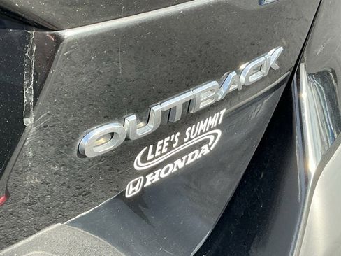 Used 2021 Subaru Outback Premium image 8