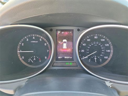 Used 2018 Hyundai Santa Fe Limited w/ Cargo Package image 17