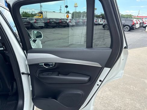 Used 2023 Volvo XC90 B5 Core w/ Protection Package Premier AWD/4WD image 36