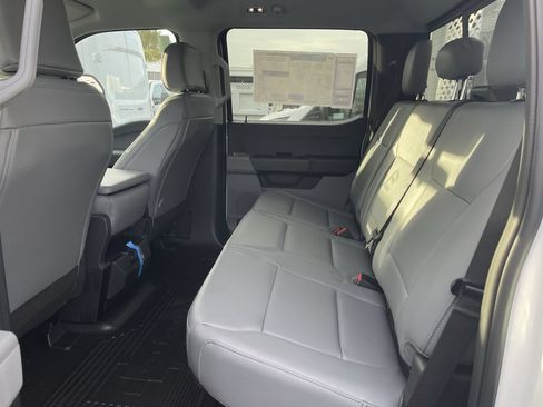New 2026 Ford F450 XL w/ XL Chrome Package RWD image 16