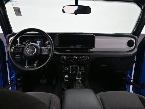 Used 2025 Jeep Gladiator Sport AWD/4WD image 27