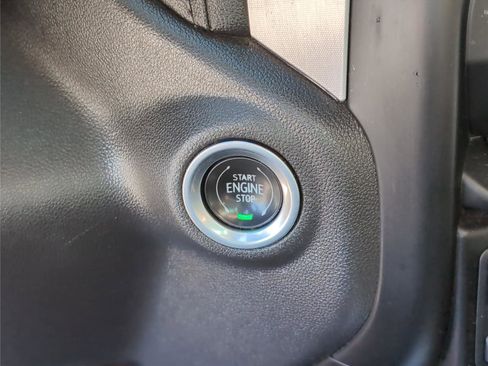 Used 2021 GMC Sierra 1500 SLT image 23