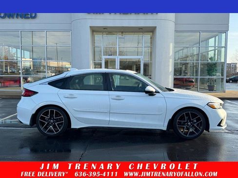 Used 2023 Honda Civic Sport Touring image 1