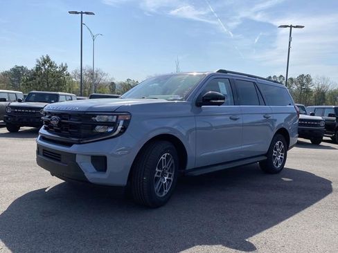 New 2026 Ford Expedition Max Active RWD image 7